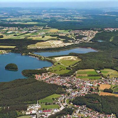Bild vergrern: Steinberg am See und Wackersdorf aus der Luft