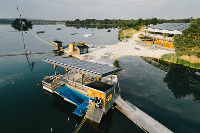 Bild vergrern: Wasserskianlage am Steinberger See