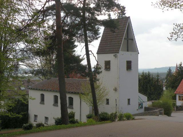 Bild vergrößern: Evangelische Friedenskirche Wackersdorf